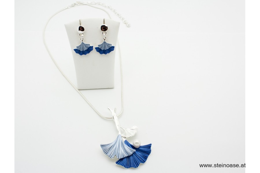 Mode-Collier 'Ginkgo Blau'